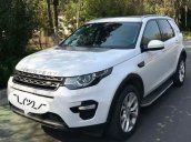 Bán ô tô LandRover Discovery đời 2017, màu trắng, nhập khẩu nguyên chiếc