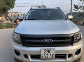 Bán Ford Ranger XLS AT năm 2014, màu bạc như mới