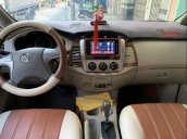 Bán ô tô Toyota Innova sản xuất 2014, màu bạc, 550tr