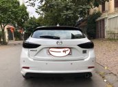 Bán Mazda 3 sản xuất năm 2017, màu trắng giá cạnh tranh