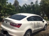 Cần bán Kia Rio năm sản xuất 2016, màu trắng, nhập khẩu