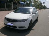 Bán Kia Forte 1.6AT đời 2010, màu trắng, nhập khẩu nguyên chiếc xe gia đình