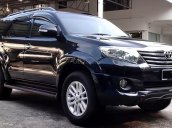 Cần bán xe Toyota Fortuner năm 2013, màu đen, không đâm va ngập nước