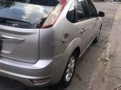 Cần bán Ford Focus 1.8 AT 2010, màu bạc, xe cũ