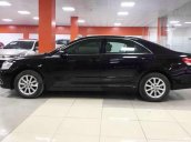 Cần bán gấp Toyota Camry 2.4G đời 2011, màu đen xe gia đình, giá tốt