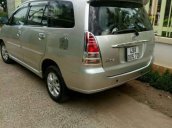 Cần bán gấp Toyota Innova năm sản xuất 2006, xe gia đình