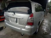 Cần bán xe Toyota Innova sản xuất năm 2008, màu bạc xe gia đình