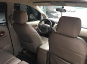 Cần bán Toyota Innova G 2.0AT năm sản xuất 2012, màu bạc giá cạnh tranh