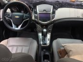 Cần bán xe Chevrolet Cruze LTZ 2016, số tự động, màu trắng