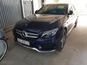 Bán xe Mercedes C300 AMG đời 2017, màu xanh lam chính chủ 