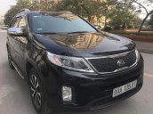 Cần bán Kia Sorento năm sản xuất 2016, màu đen, số tự động, giá 638tr