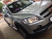 Bán xe hiệu Chevrolet Captiva đời 2009, số tự động, màu bạc