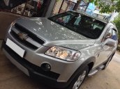 Bán xe hiệu Chevrolet Captiva đời 2009, số tự động, màu bạc