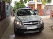 Bán xe hiệu Chevrolet Captiva đời 2009, số tự động, màu bạc