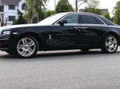 Bán Rolls-Royce Ghost series 2, màu đen nóc bạc đi 10.000km