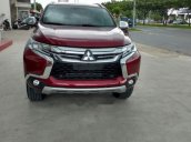 Bán ô tô Mitsubishi Pajero đời 2018, màu đỏ, nhập khẩu nguyên chiếc