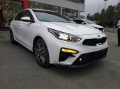 Cần bán Kia Cerato sản xuất 2019, màu trắng, giá tốt