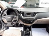 Bán Hyundai Accent 1.4MT Base sản xuất năm 2019, màu bạc số sàn