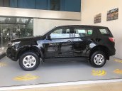 Bán xe Chevrolet Trailblazer LT 2.5L 4x2 MT sản xuất 2018, màu đen, nhập khẩu