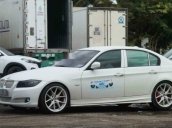 Cần bán lại xe BMW 3 Series sản xuất năm 2011, màu trắng, xe nhập  