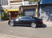 Bán xe Mercedes E200 sản xuất năm 2017, màu đen