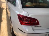 Cần bán Chevrolet Cruze năm sản xuất 2016, màu trắng