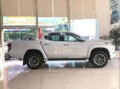 Bán xe Mitsubishi Triton sản xuất 2019, màu trắng, nhập khẩu, giá tốt