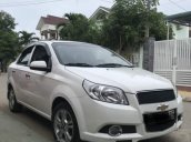 Cần bán lại xe Chevrolet Aveo năm sản xuất 2015, màu trắng