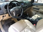 Bán xe Toyota Fortuner AT đời 2016, màu bạc, 860 triệu