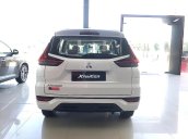 Bán Mitsubishi Xpander 1.5 MT 2018, màu trắng, xe nhập khẩu