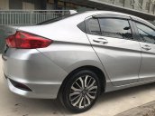 Bán Honda City 1.5 sản xuất 2017, màu bạc, xe gia đình, 565tr