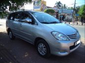 Bán Toyota Innova G năm sản xuất 2009, màu bạc ít sử dụng