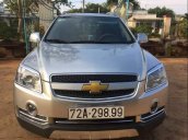 Bán Chevrolet Captiva Maxx LT đời 2010, màu bạc chính chủ 