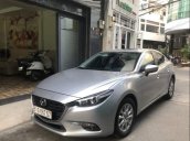 Cần bán gấp Mazda 3 Facelift 2018, màu bạc như mới, giá tốt