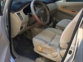 Bán Toyota Innova G đời 2010, màu bạc 