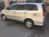 Bán Toyota Innova G đời 2010, màu bạc 