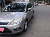 Cần bán xe Ford Focus đời 2010, màu bạc chính chủ, giá 330tr