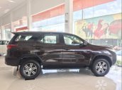 Bán Toyota Fortuner sản xuất 2018, nhập khẩu