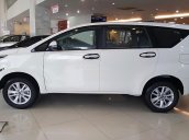 Bán ô tô Toyota Innova 2.0E sản xuất 2019, màu trắng, mới 100%