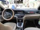 Bán Elantra 1.6AT 2018, màu bạc, đúng chất, giá TL, hỗ trợ trả góp