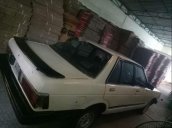 Bán Nissan Bluebird sản xuất năm 1985, màu trắng, xe nhập