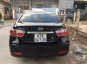 Cần bán lại xe Hyundai Avante sản xuất 2013, màu đen xe gia đình 