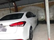 Bán xe Kia Cerato sản xuất năm 2016, màu trắng như mới