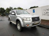 Cần bán gấp Ford Everest đời 2009, màu bạc, xe nhập xe gia đình, giá cạnh tranh