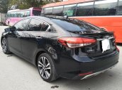 Bán xe Kia Cerato AT sản xuất 2017, màu đen, 585 triệu