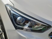 Hyundai Santa Fe CRDi model 2017, màu trắng, nhập khẩu còn mới toanh, full option loại cao cấp nhất, 1 tỷ 50tr
