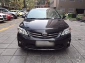 Cần bán Toyota Corolla Altis đời 2011, màu ghi xám 