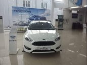 Bán xe Ford Focus đời 2019, màu trắng, 715 triệu