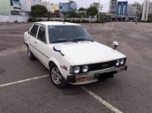 Cần bán gấp Toyota Corolla năm sản xuất 1979, màu trắng, xe nhập, 150tr