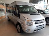 Cần bán xe Ford Transit năm sản xuất 2019, màu bạc